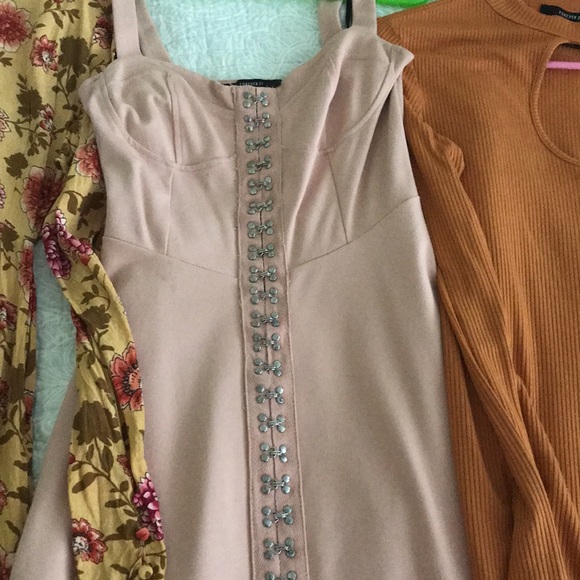Forever 21 Dress Bundle - Picture 2 of 7